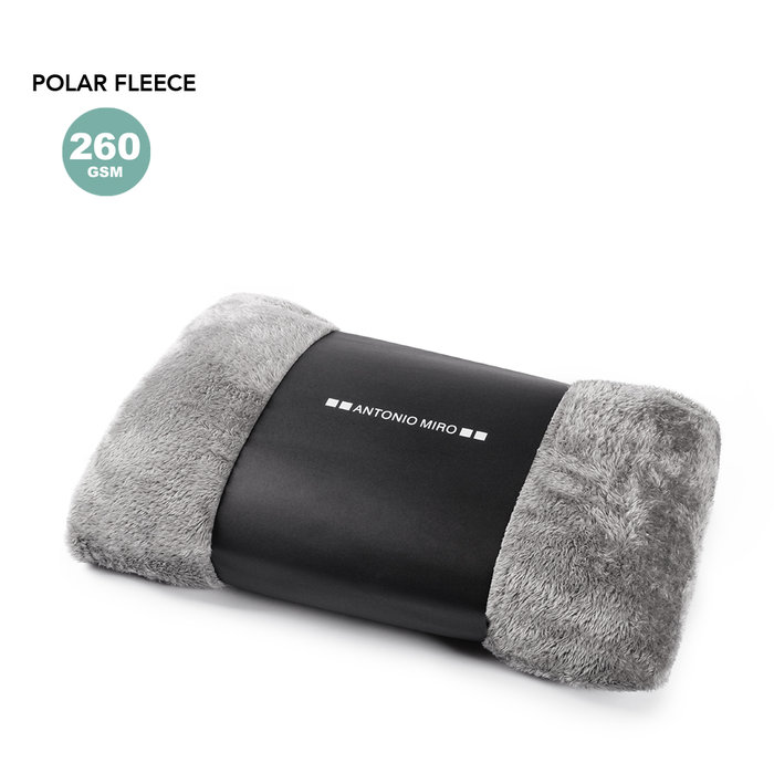 Coperta Kira