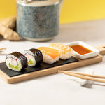 Set Sushi Gunkan.