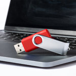 USB Speicher Yeskal 8GB WEISS